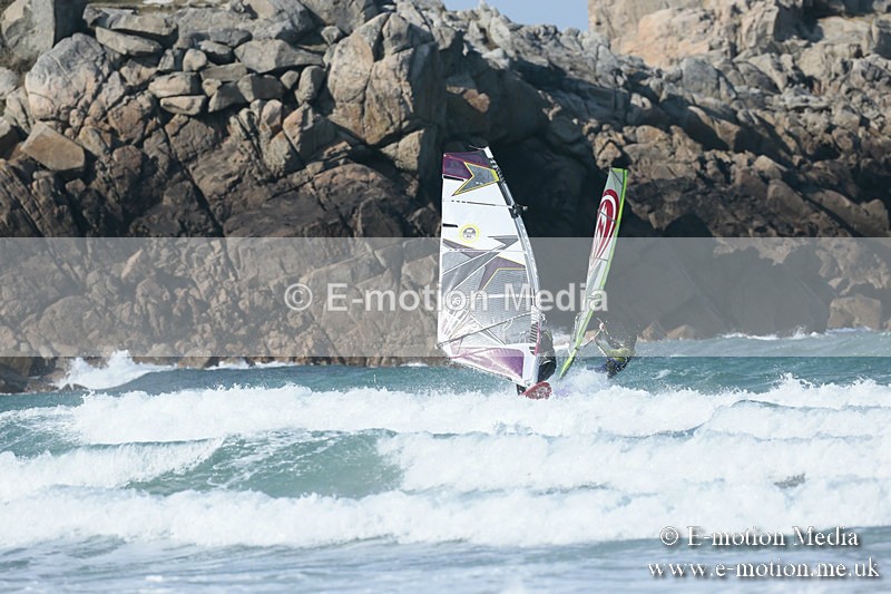 WS 020413-94 - Windsurfing