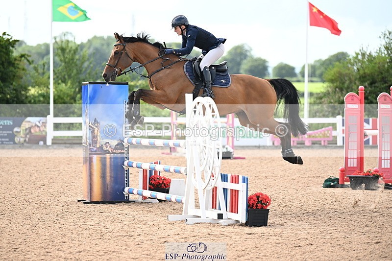 240726A-154230-02345 - Cls 11 1.05m Amateur Qualifier