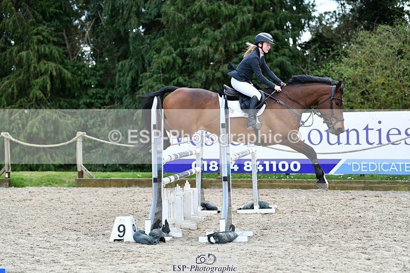 240324-122508-02544 - Cls 9 Snr 1.05m Open