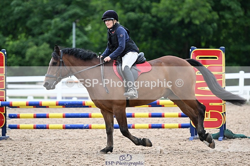 240611A-165442-00346 - 70cm