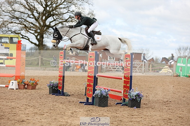 240419A-125300-07500 - Cls 6, 2 Star Medium Tour 1.35m