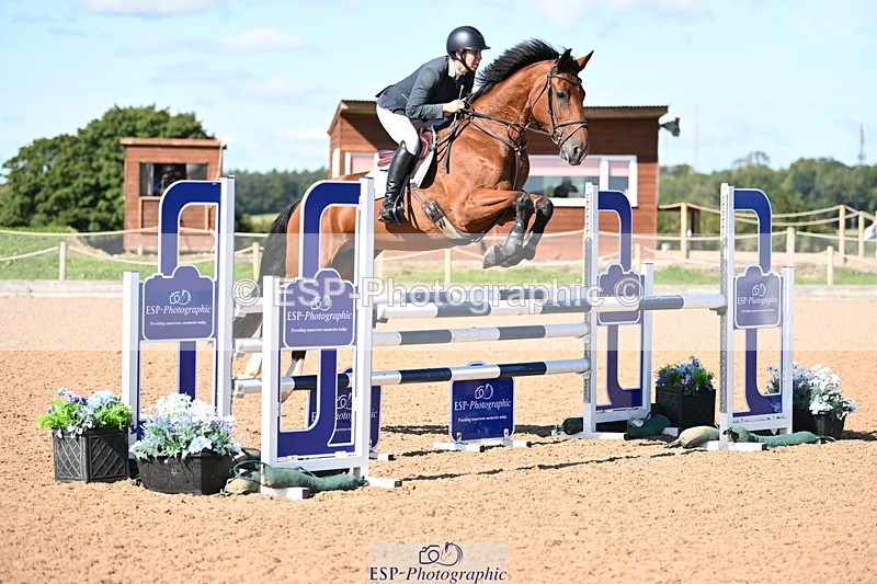 240913A-110320-03794 - Cls 14 Snr Newcomers