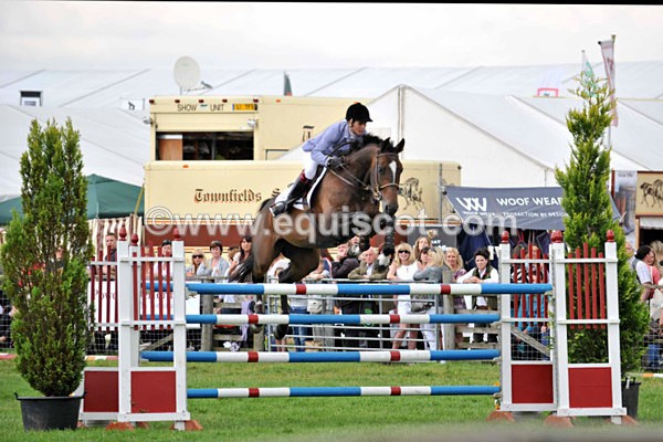 EQUISCOT 9315 - A WEE PEEK AT RHS 2013