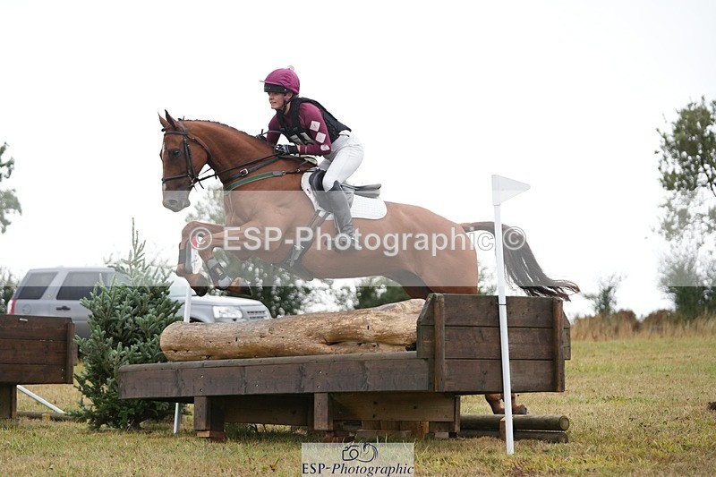 250830-110526-00953 - E-206-Georgie.Selley