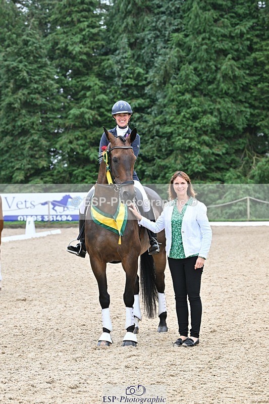 240811-132316-05908 - Medium Silver