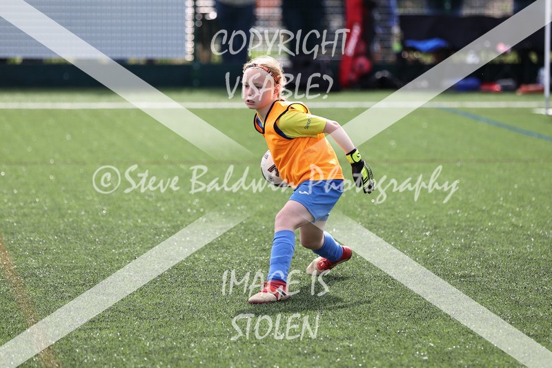 1DX30855 - Sat 13th U9 Girls