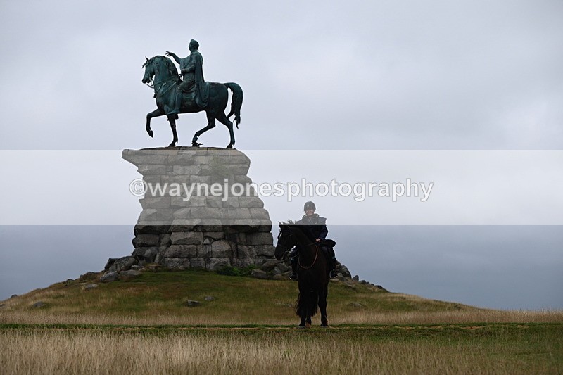 DSC_0206 - Time at Statue 09:51 to 10:54