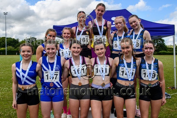 Relays25-529444 - Medals