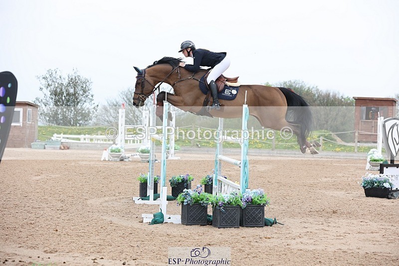 250424-124540-05553 - Cls 1 - 2 Star Small Tour