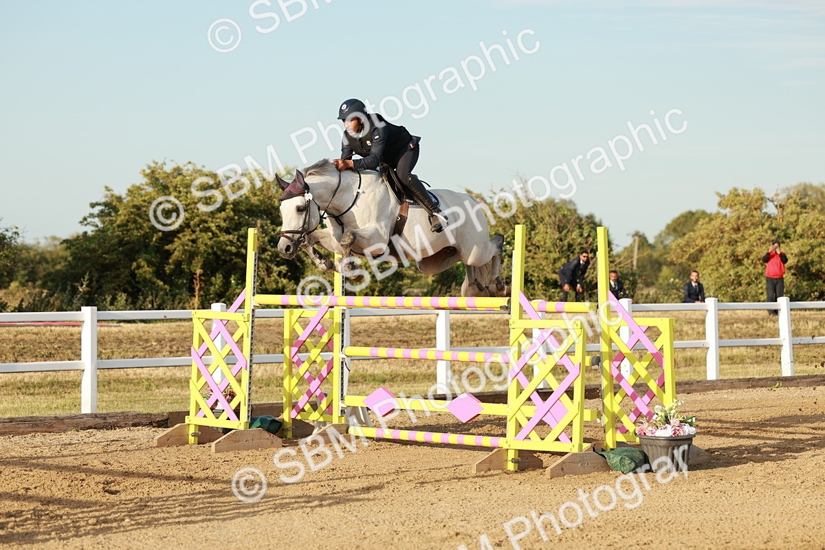 SBM_009096 - Class 6 - National 1.30m 1.40m Open Handicap