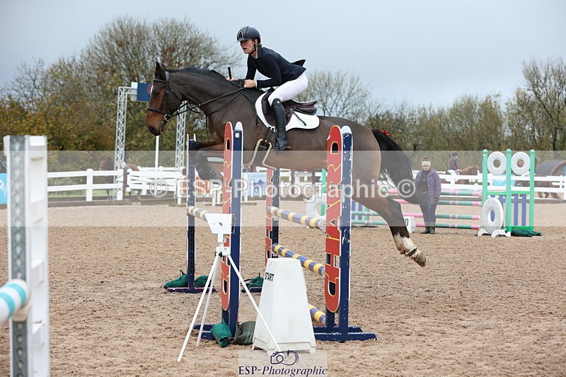 231112A-104529-03419 - Cls 17 Blue Chip Novice Winter Qualifier