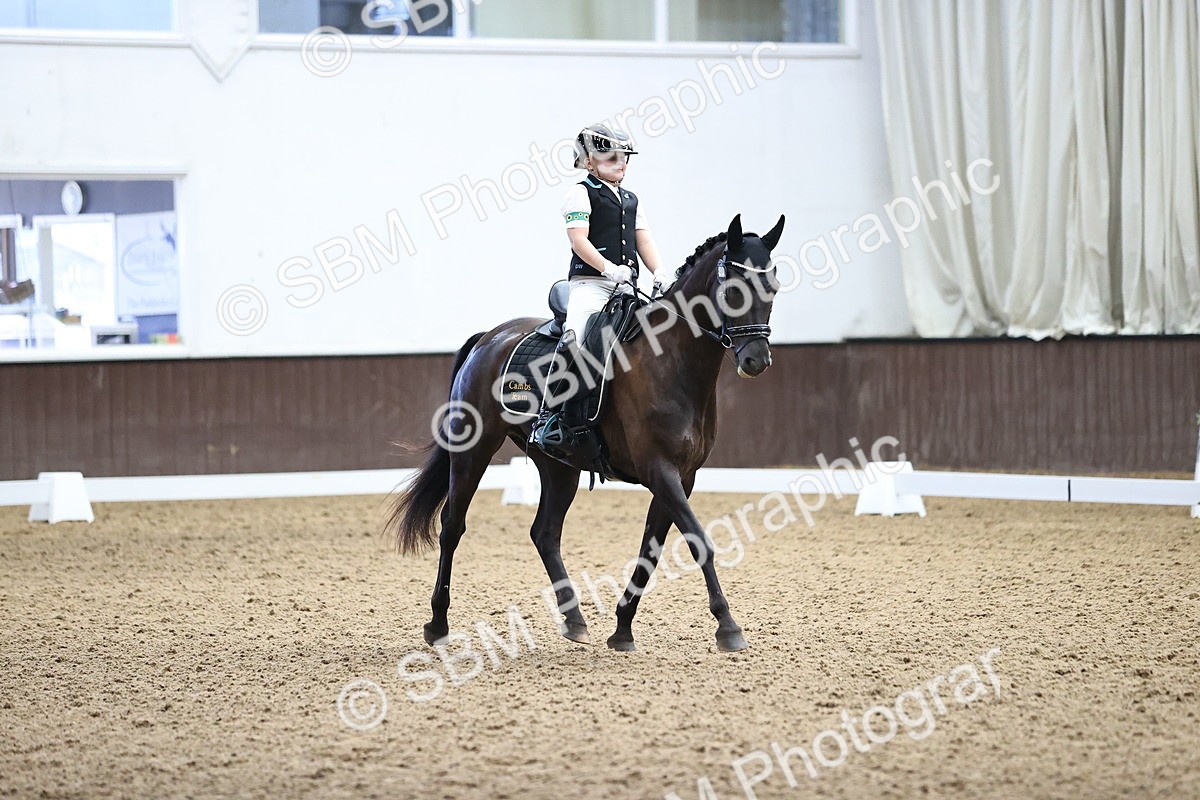 SBM_000792 - Novice 4 Warm Up