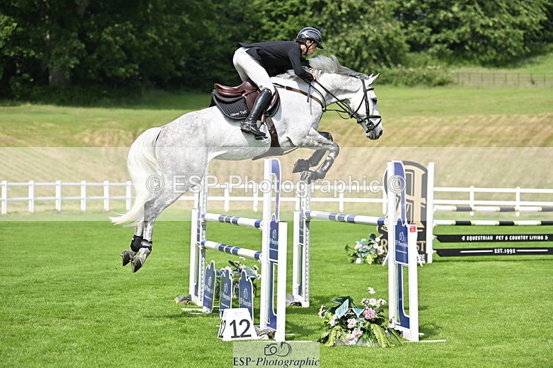 250613A-102601-00443 - Cls 1 Snr Newcomers and 1.10m Open