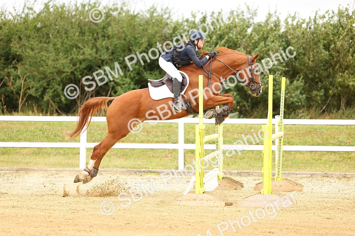 SBM_010064 - Class 3 - Senior Newcomers - 1.10m Open