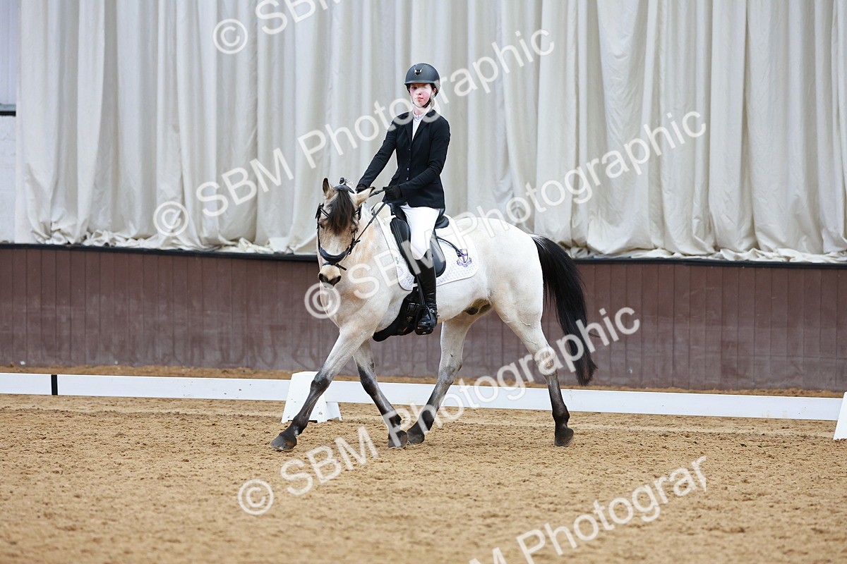 SBM_003412 - Class 11 - Novice 2