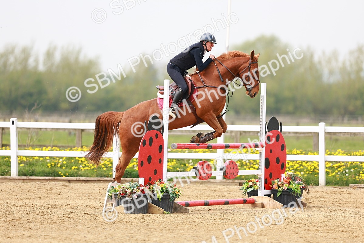  - Class 17 - Senior 1.05m