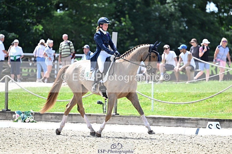 260529A-134653-10523 - G-777-Danielle.Mccormack