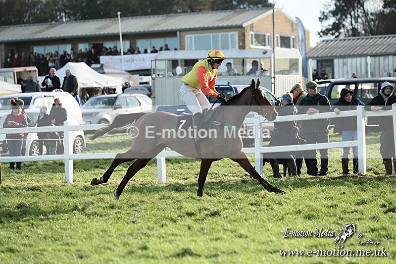 PtP 141225  1393 - New Forest Hounds PtP Larkhill 14/12/25