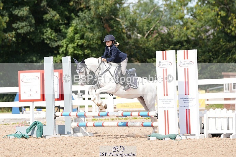 250805-150329-00045 - Clear Round and 60cm