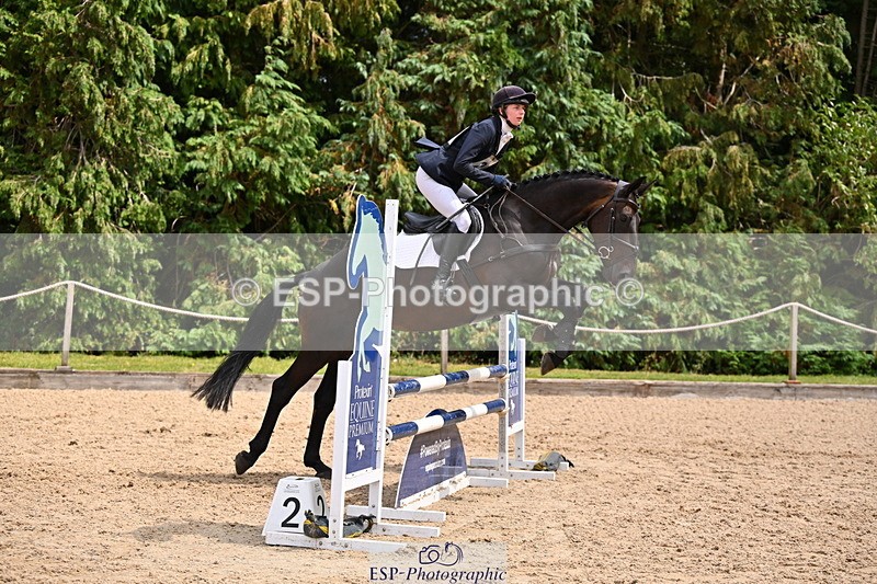 250802A-141129-05769 - F-266-Lorna.Peaster-CASTLE.HOWARD.SPRITE