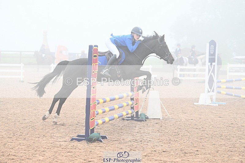 240907A-090306-00007 - Cls 1 Pony Intro 70cm