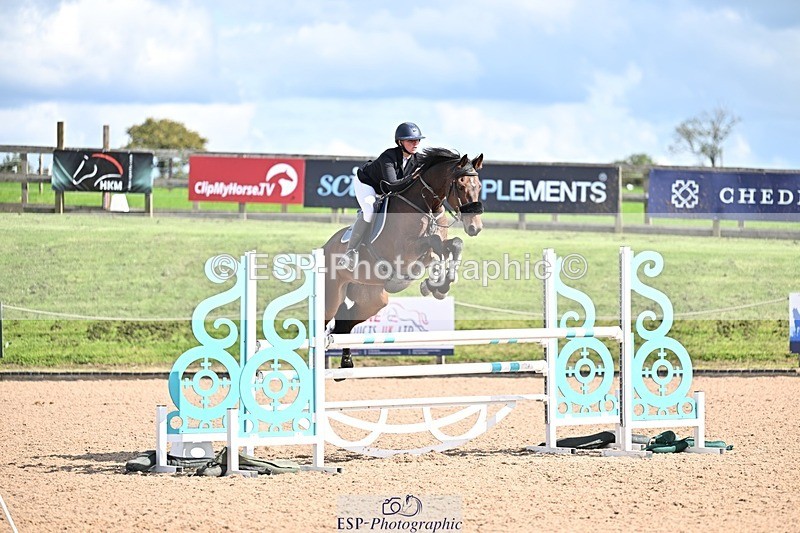 250924-132325-00436 - Cls 4 Newcomers and 1.10m Open