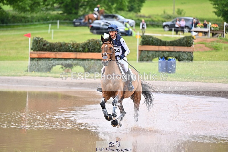 250524A-112604-09531 - B-364-Yasmin.Ingham-KINDA.CORVETTE