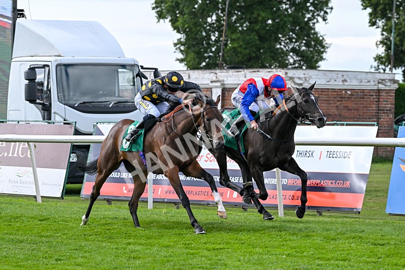 080825-Race 3-Bosom Pals-2152 - Race 3