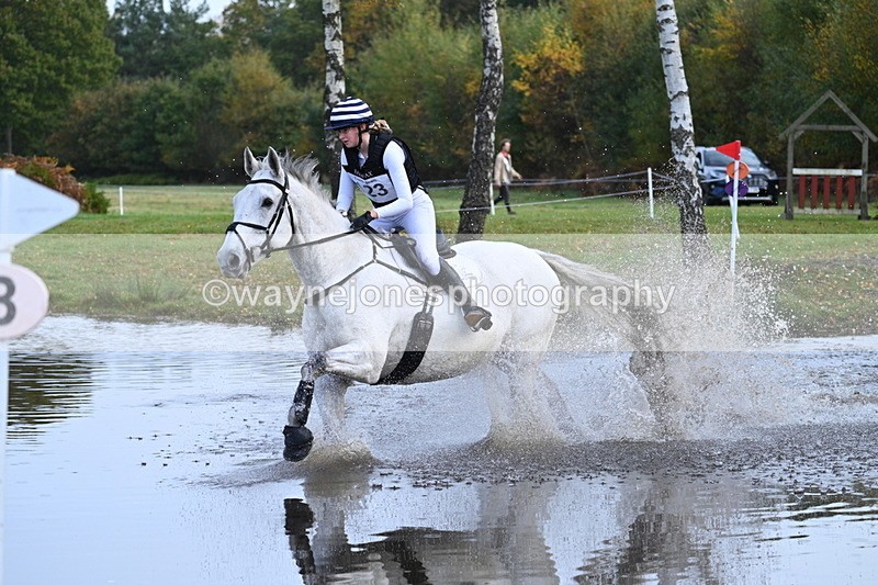 WJ7_0325 - 80cm Cam 2 Water Time 10:45 to 11:06