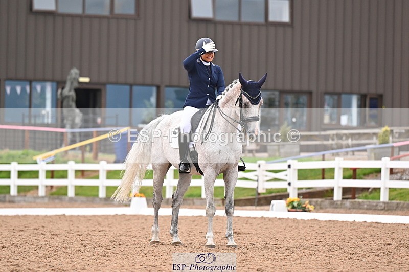 240817A-172343-10687 - 293-Layla.Ambersley-Broadbent-Galwaybay.Buddy