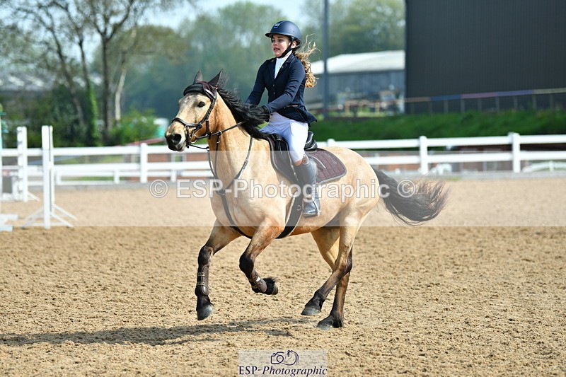 230514A-100843-02172 - Cls 22 Pony Discovery & 90cm Open