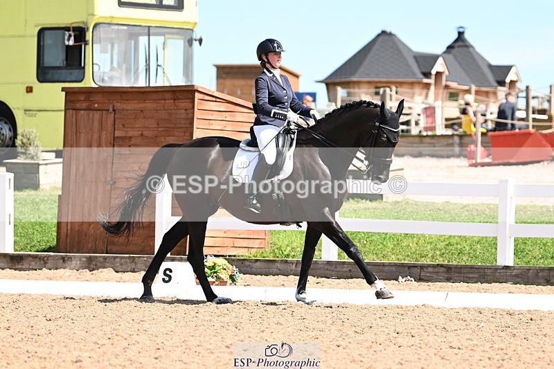 240816A-131119-04982 - 110-Hope.Hayward-Et.LΓÇÖAmour