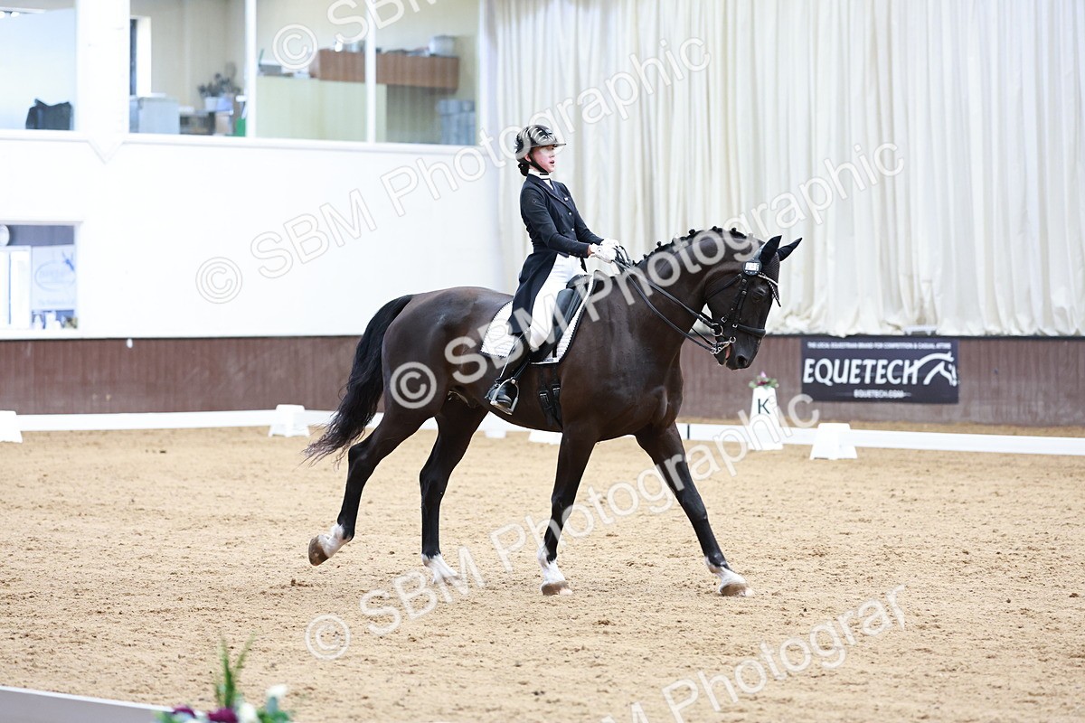SBM_018140 - Class 15 - FEI Junior