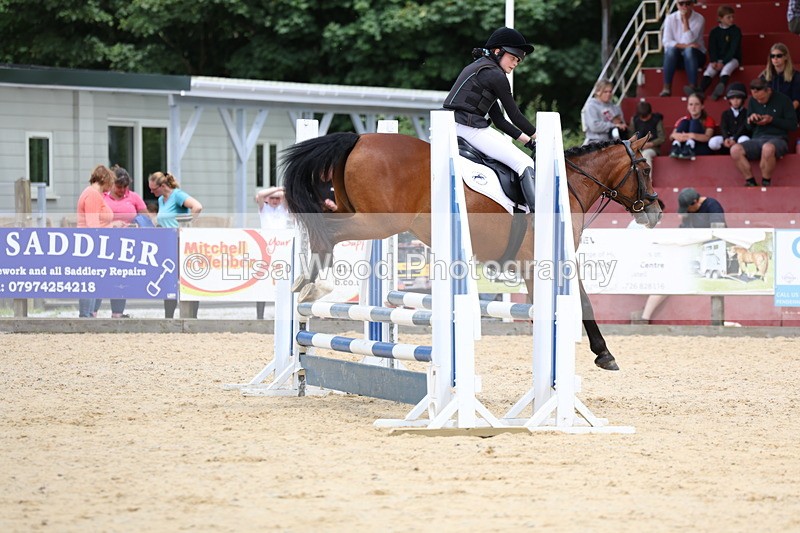 3E7A9146 - Class 4: 70cm