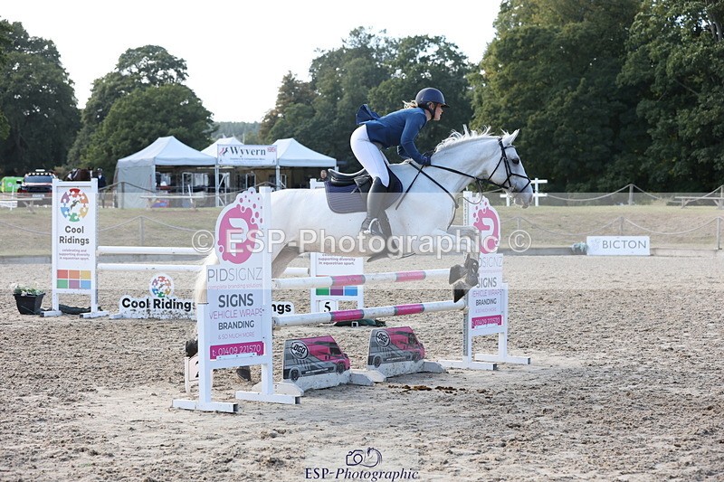 250831A-171410-11492 - Cls 45 Snr 90cm Grand Prix