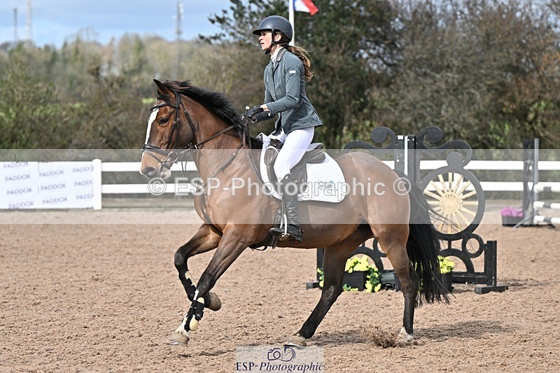 250328-102924-01270 - Cls 8 British Novice and 90cm