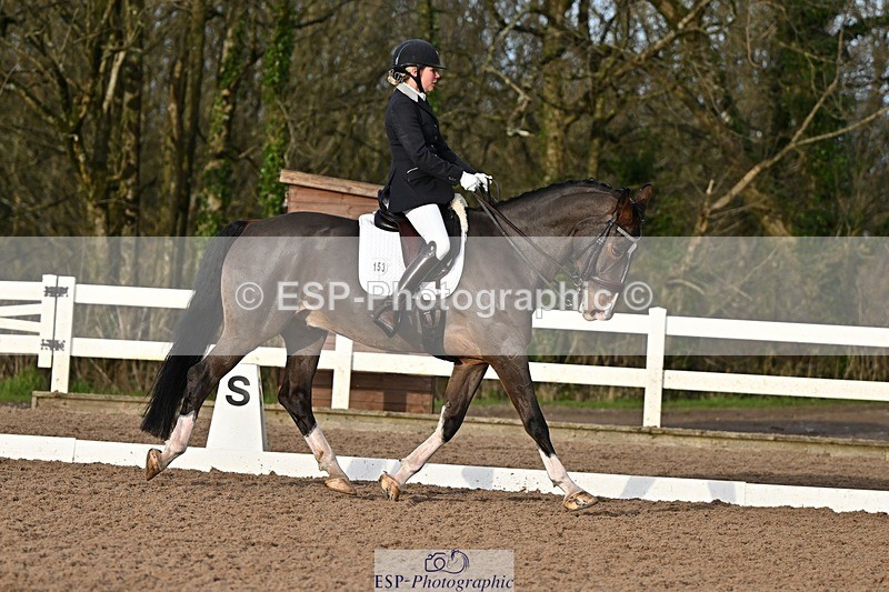 241214-141444-02764 - 153-Sally.Bell-Hilton.VI