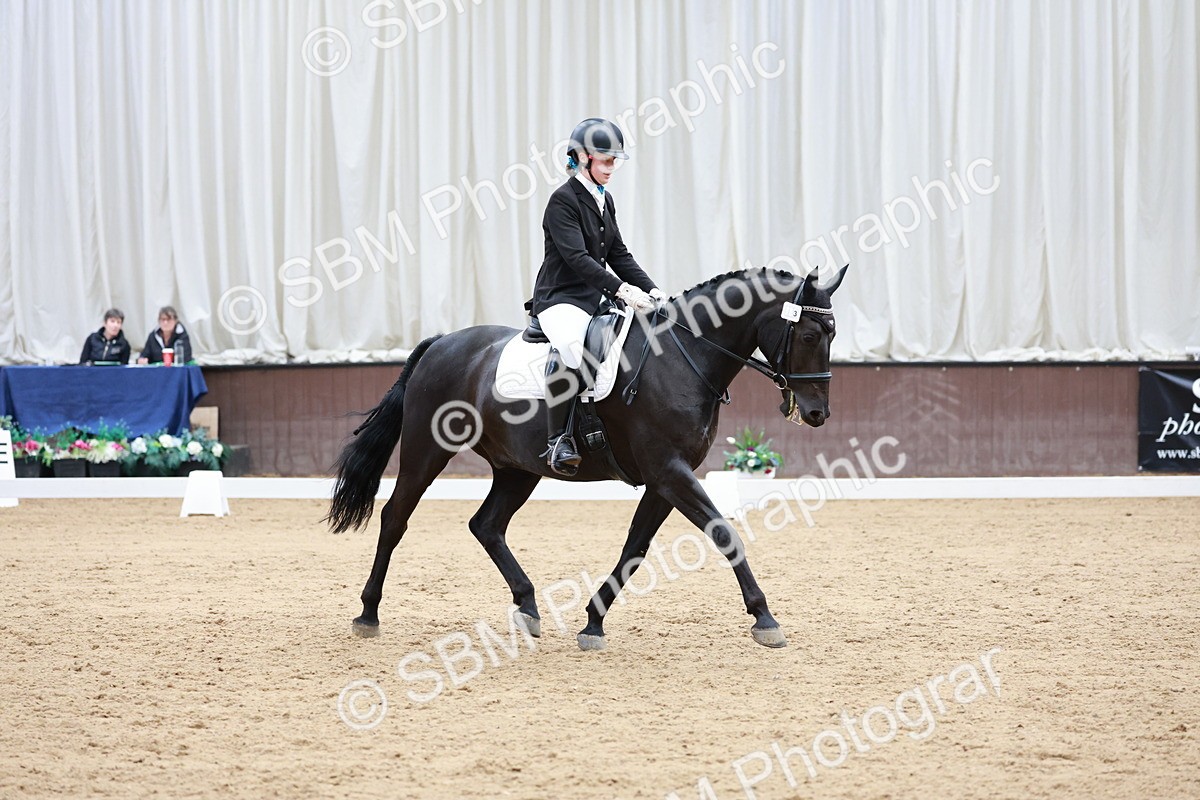 SBM_009924 - Class 6b - Novice 6 - 12.40-13.43