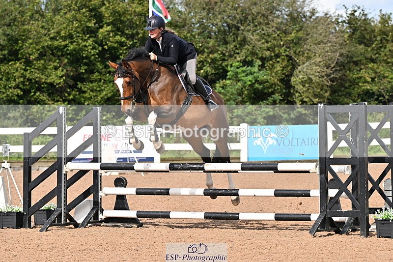 240912A-112102-01160 - Cls 9 Snr Discovery and 1m Open