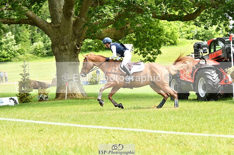 250525A-120124-16599 - D-412-Yasmin.Ingham-GOLIATH.DU.LOIR