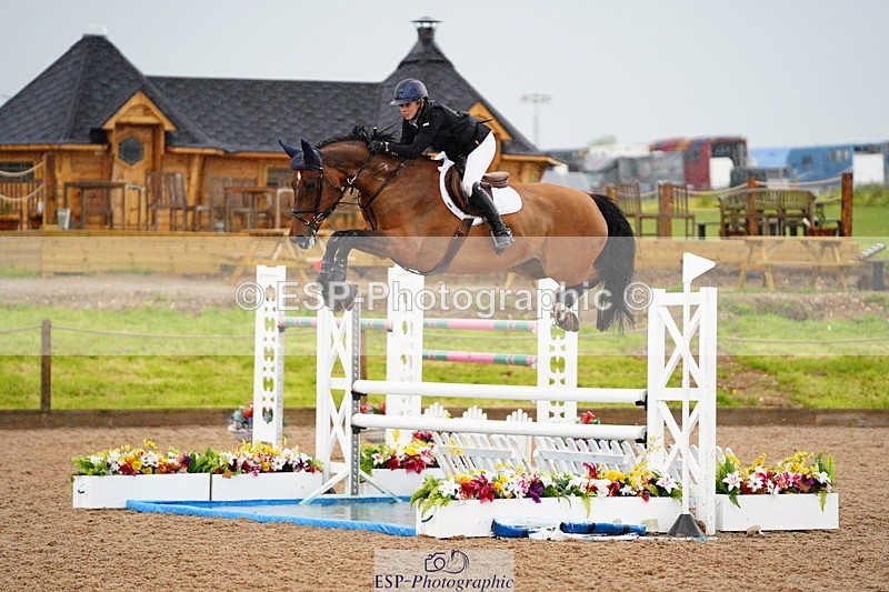 240526A-130808-08232 - Cls 27 Chard Equ May Grand Prix