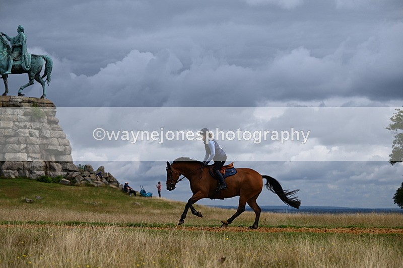 DSC_4484 - Time at Statue 09:50 to 11:09