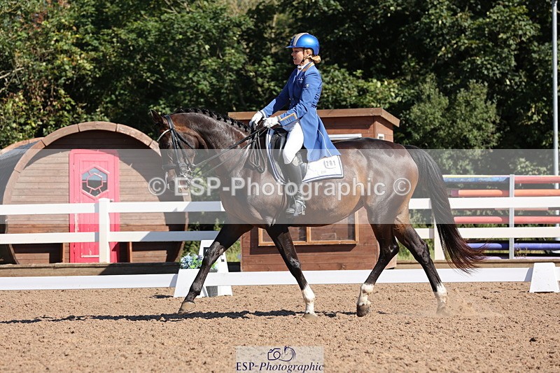 240816A-101753-02858 - 201-Natasha.Collings-Costello-Dovevale.Tender.Dove