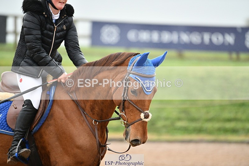 241102A-112500-04289 - SAT Cls 9 British Novice and 90cm Open