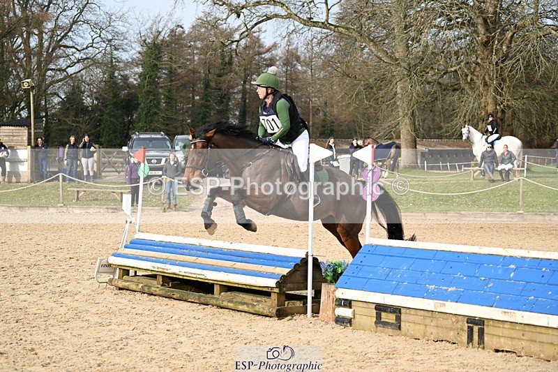 250309A-090855-00042 - Cls 01 70cm 09.00 to CW