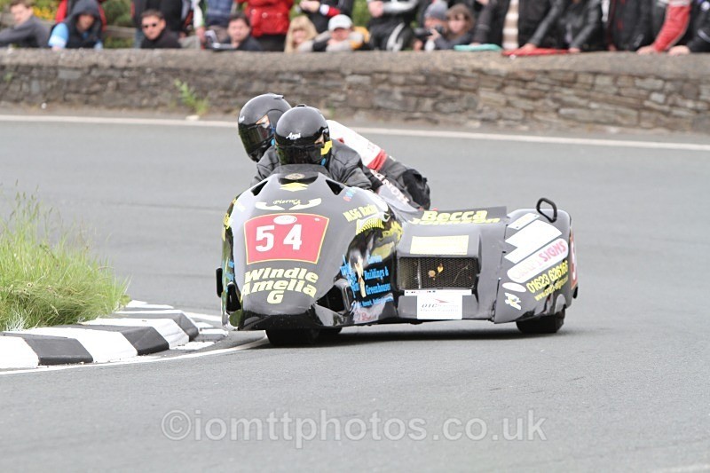  - Sidecar Race 1