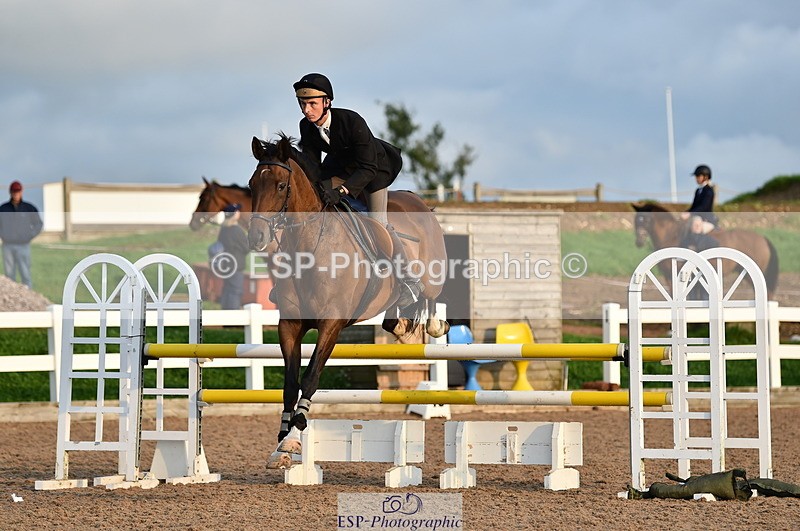 220829A-184344-00600 - 1.00m Classes