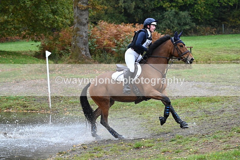 WJ7_3163 - Time 10:47 to 11:11 at the water