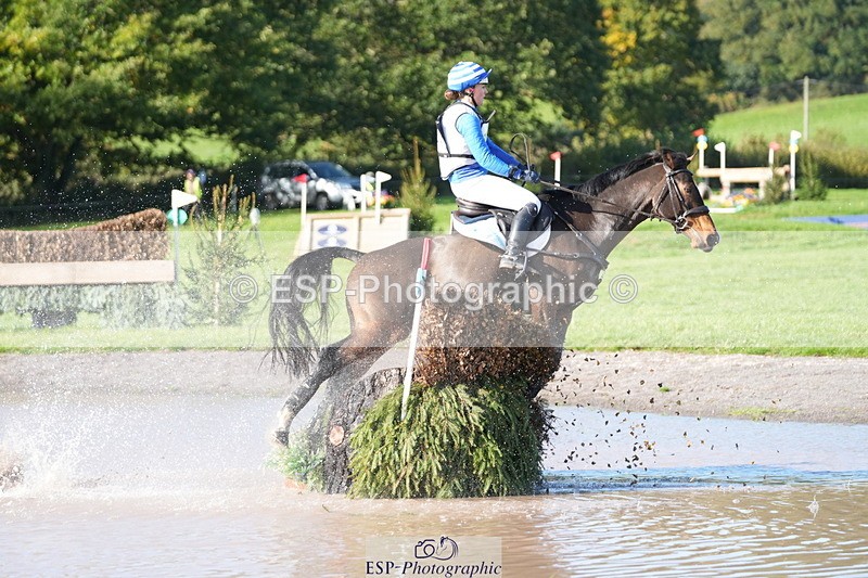 251024A-122707-08791 - B-131-Gemma.Gurvidi