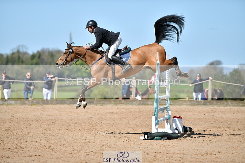 240420A-115757-10828 - Cls 3, 2 Star Small Tour 1.30m